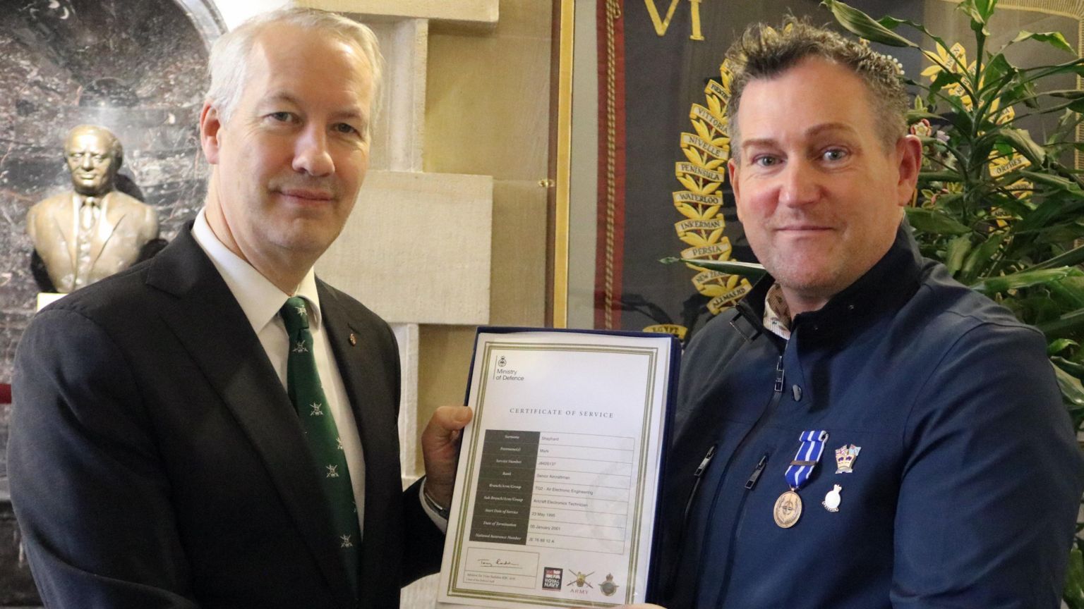 Former RAF pilot fired for being gay has now officially apologized